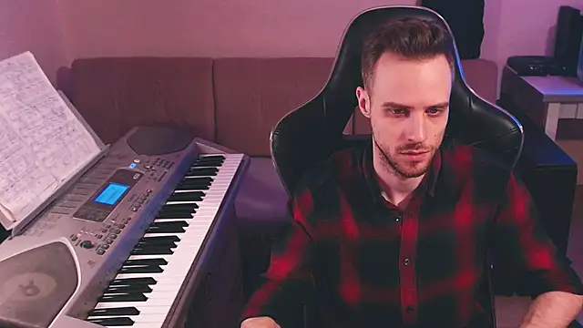 Sweetparker online show from October 18, 2025, 6:32 pm