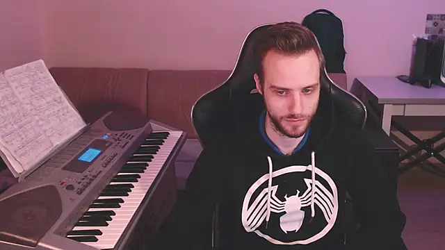 Sweetparker online show from February 17, 2025, 12:00 am