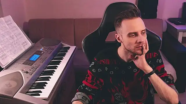 Sweetparker online show from December 14, 2025, 2:44 pm