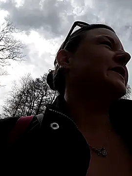 Snapshot of SwedishJennifer chatting on May 10, 2026, 12:42 pm SwedishJennifer online show from May 10, 2026, 12:42 pm