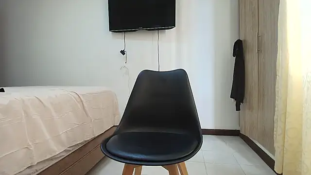 annitax online show from March 4, 2026, 9:22 pm