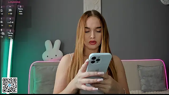 Snapshot of Malika_Lisan chatting on June 18, 2026, 1:48 am Malika Lisan online show from June 18, 2026, 1:48 am