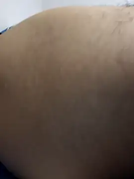 holaimboy16 online show from April 17, 2026, 2:36 am