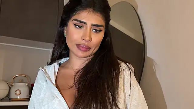 ArabicBarbie online show from November 27, 2025, 10:21 pm