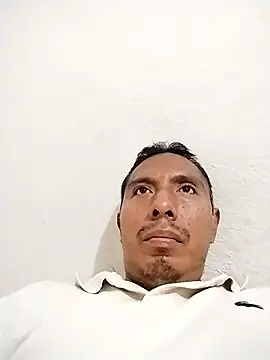 desnudo Sexoxo online show from February 26, 2025, 3:46 am