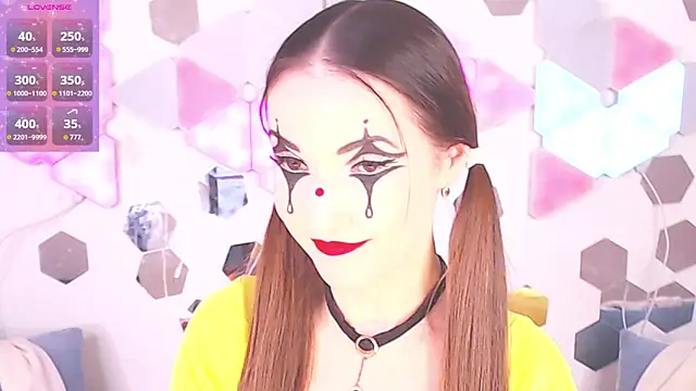 LexiKiss online show from November 20, 2025, 11:25 pm