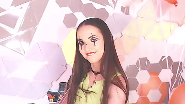 LexiKiss online show from February 21, 2025, 8:40 am