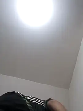 dark8in online show from June 15, 2026, 11:37 pm