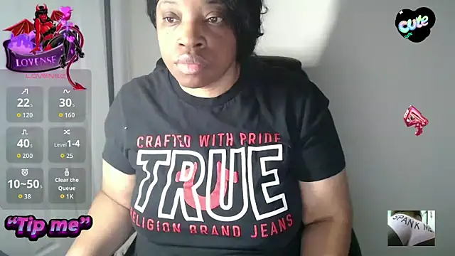 Snapshot of Sexymona1218 chatting on February 26, 2026, 11:54 am Sexymona1218 online show from February 26, 2026, 11:54 am