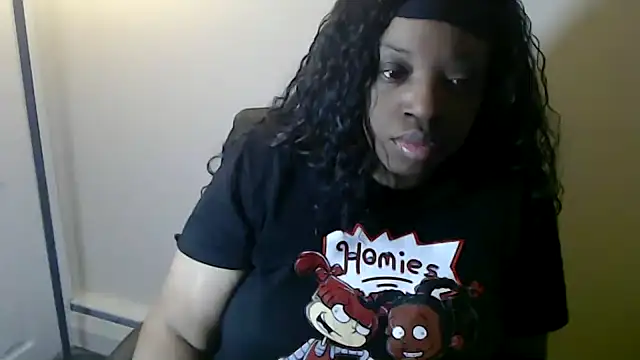 Snapshot of Sexymona1218 chatting on February 8, 2026, 10:57 am Sexymona1218 online show from February 8, 2026, 10:57 am