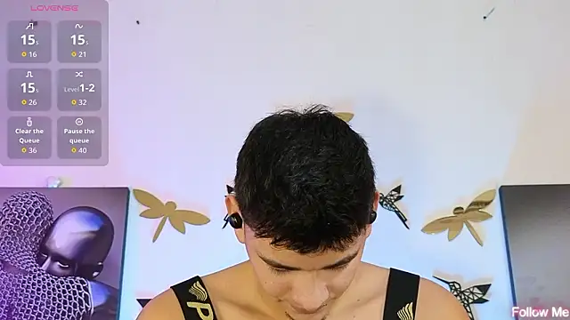 Snapshot of VikoHands chatting on February 22, 2026, 2:03 am VikoHands online show from February 22, 2026, 2:03 am