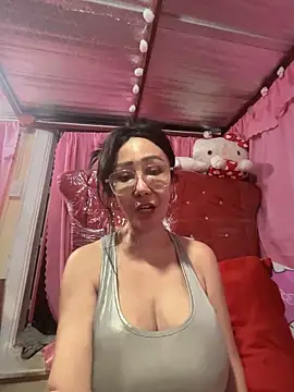 Snapshot of sweetieme chatting on March 16, 2025, 10:22 am sweetieme online show from March 16, 2025, 10:22 am