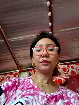 sweetieme online show from February 5, 2026, 3:02 am