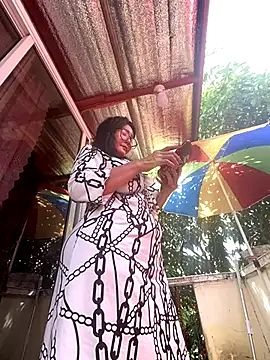 Snapshot of sweetieme chatting on September 25, 2025, 1:22 am sweetieme online show from September 25, 2025, 1:22 am