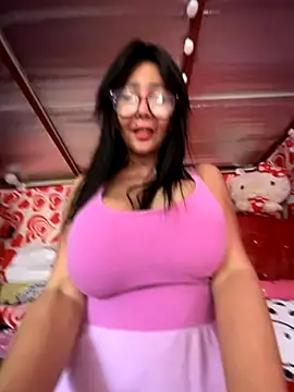 Snapshot of sweetieme chatting on October 11, 2025, 1:28 am sweetieme online show from October 11, 2025, 1:28 am