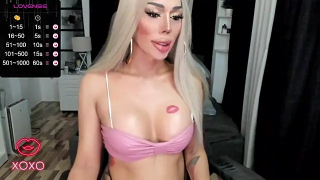 Forever MissCandace online show from September 19, 2025, 9:13 am