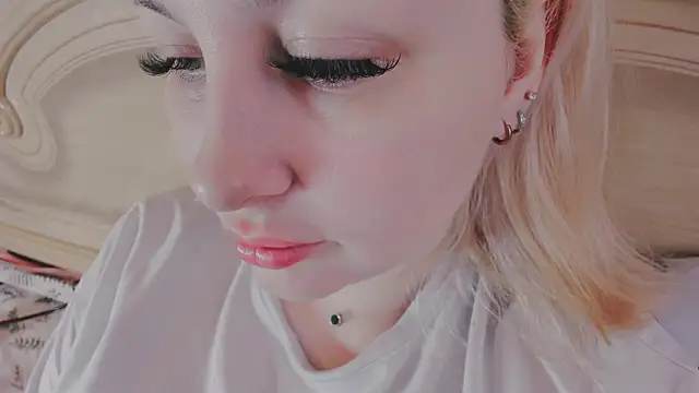 nast-yy online show from March 5, 2026, 4:09 am