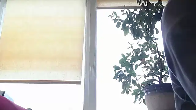 jude cherrys1991 online show from November 4, 2025, 9:13 am