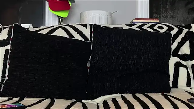 Snapshot of bestofdoseswirls chatting on February 16, 2026, 3:38 am bestofdoseswirls online show from February 16, 2026, 3:38 am