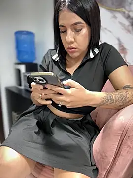 Snapshot of Nalgonasex_ chatting on November 17, 2025, 10:47 pm Nalgonasex online show from November 17, 2025, 10:47 pm