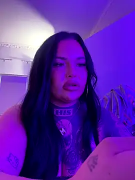 Snapshot of _MelinaCurves_ chatting on September 11, 2025, 8:20 pm MelinaCurves online show from September 11, 2025, 8:20 pm