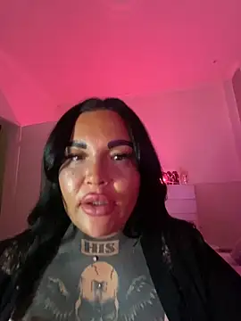 Snapshot of _MelinaCurves_ chatting on February 17, 2025, 3:25 am MelinaCurves online show from February 17, 2025, 3:25 am