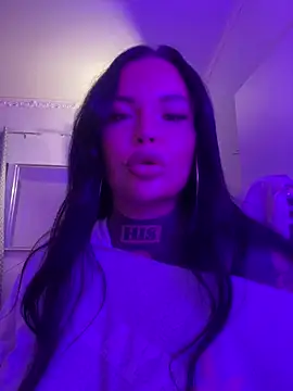 Snapshot of _MelinaCurves_ chatting on September 13, 2025, 9:15 pm MelinaCurves online show from September 13, 2025, 9:15 pm