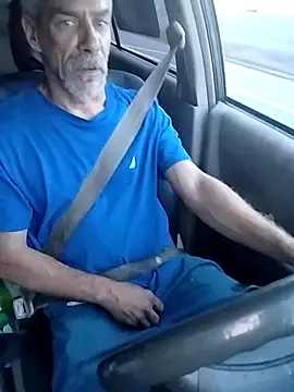 Biknight online show from October 3, 2025, 11:06 pm