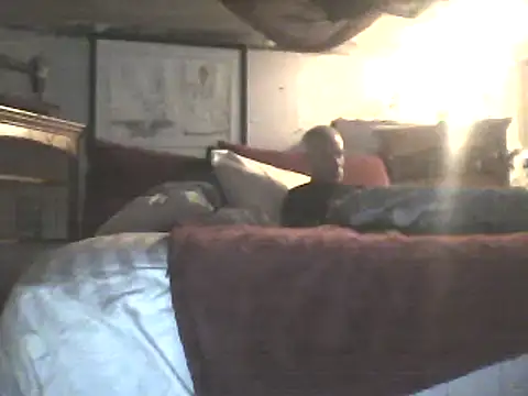 Biknight online show from February 19, 2025, 1:39 pm