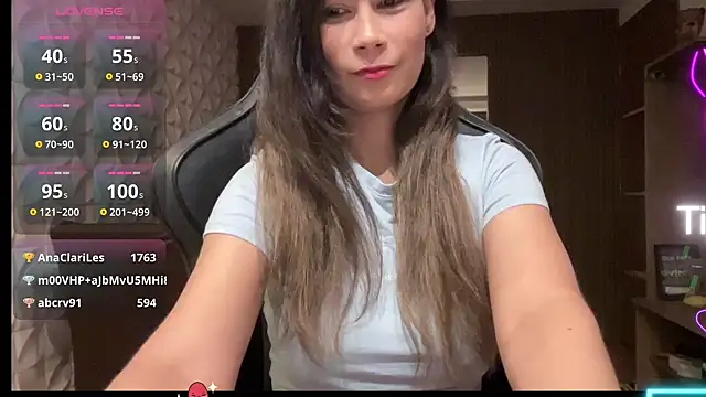 Leilacharlotte online show from February 26, 2026, 9:26 pm