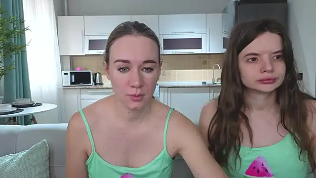 Naughty Alice online show from December 17, 2025, 5:56 am