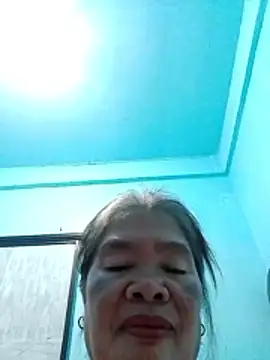 sexylizzy4u online show from March 13, 2026, 2:33 pm