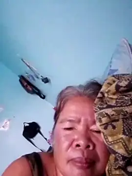 sexylizzy4u online show from April 2, 2026, 8:32 am