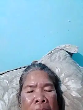 Snapshot of sexylizzy4u chatting on February 24, 2026, 1:01 pm sexylizzy4u online show from February 24, 2026, 1:01 pm