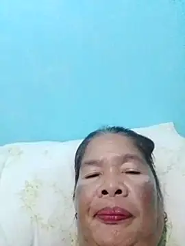 Snapshot of sexylizzy4u chatting on January 18, 2026, 2:42 pm sexylizzy4u online show from January 18, 2026, 2:42 pm