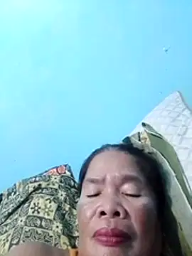 sexylizzy4u online show from January 7, 2026, 2:11 pm