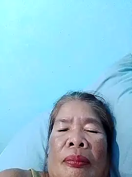 sexylizzy4u online show from October 16, 2025, 1:19 pm