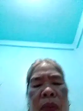 sexylizzy4u online show from April 8, 2026, 7:15 pm