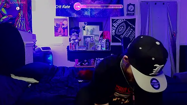 AltustThomas online show from February 4, 2025, 12:40 am