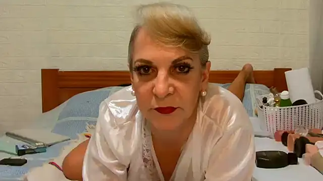 awild kitten online show from February 28, 2025, 9:15 am