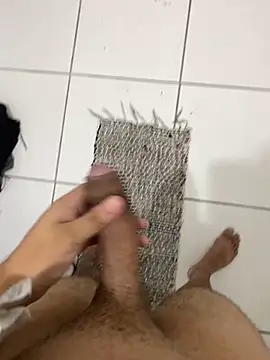 RenanDlc online show from March 16, 2026, 3:03 am