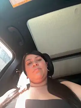 emilyjohanson online show from January 16, 2025, 4:18 pm