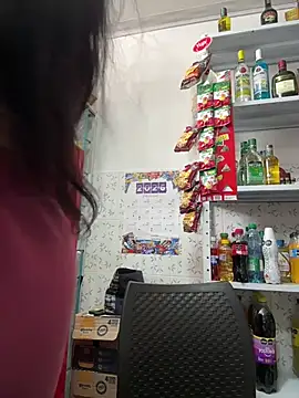 emilyjohanson online show from February 4, 2026, 6:25 pm