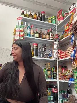 emilyjohanson online show from December 18, 2025, 3:27 pm