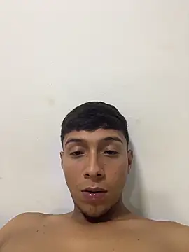 Thiagoo Frost online show from November 30, 2025, 3:57 pm