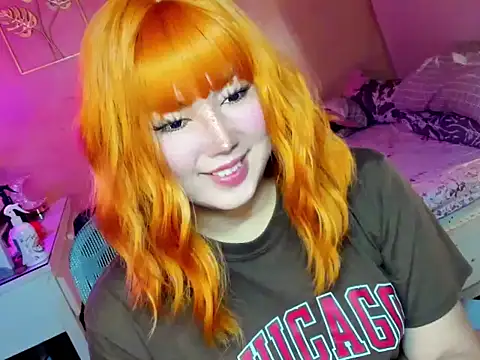 HOTnWILDalice online show from November 13, 2025, 2:37 am