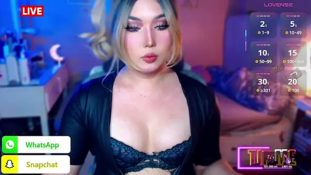 HOTnWILDalice online show from October 23, 2025, 1:48 am