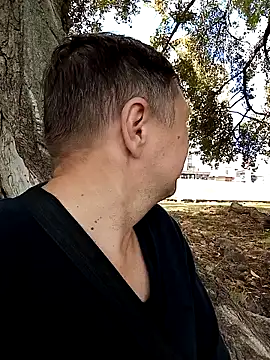 Pokaz2020 online show from September 18, 2025, 9:01 am