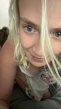 SugarTits199869 online show from November 15, 2025, 2:48 am