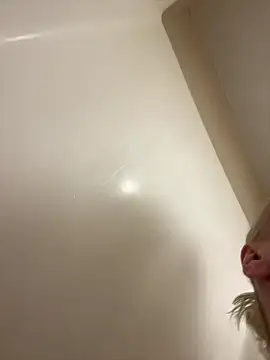 SugarTits199869 online show from September 26, 2025, 2:51 am